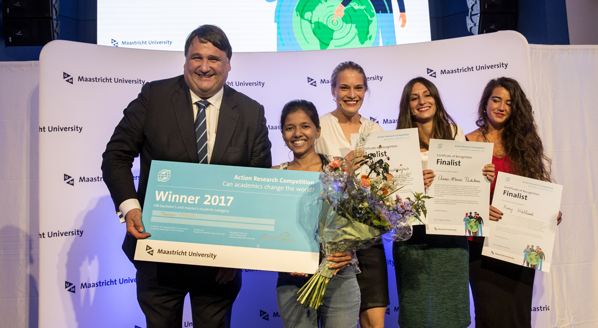 Winners and runner-ups of the Bachelor student prizes