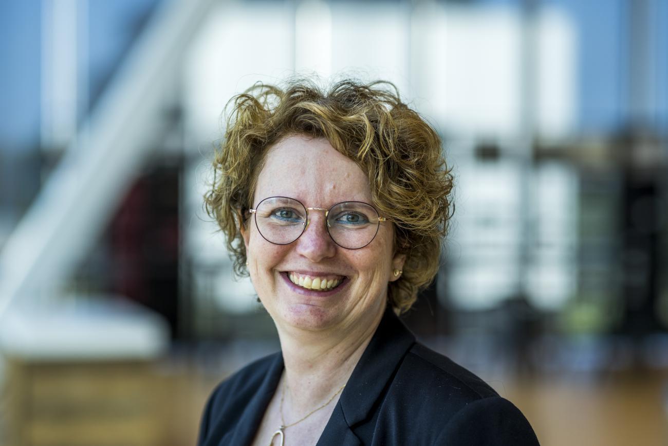 Prof. Yvonne van der Meer