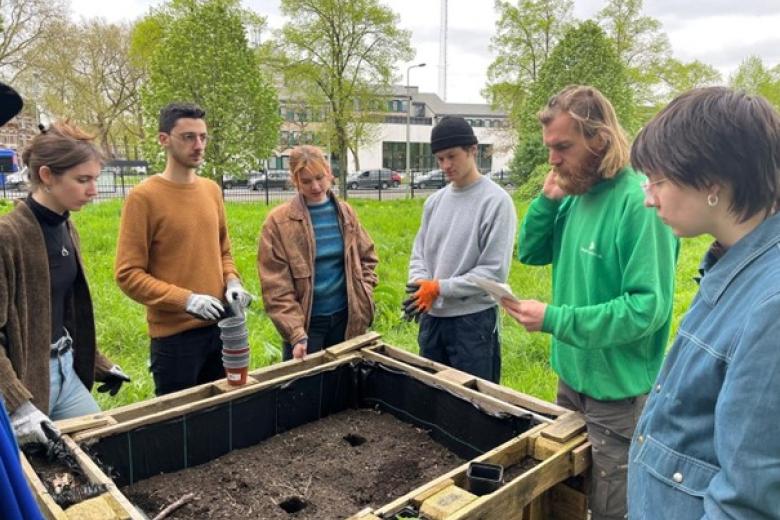 Community garden event